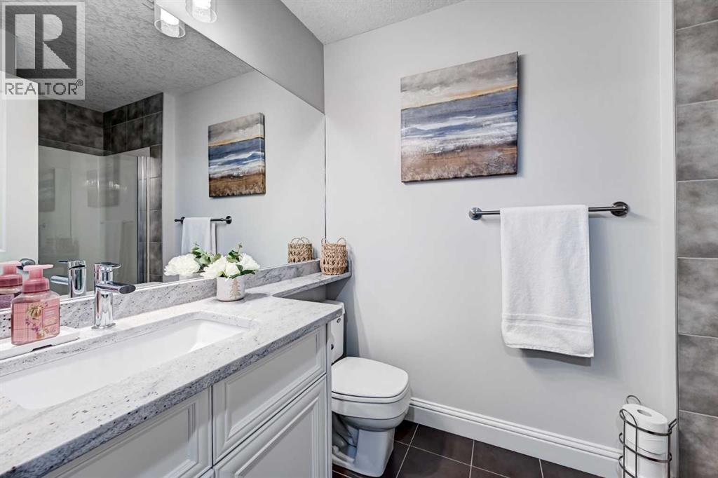 2037 47 Avenue Sw, Calgary, Alberta  T2T 2S7 - Photo 33 - A2285960