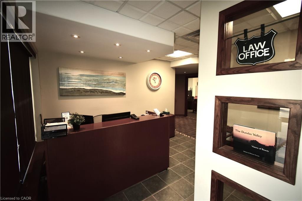 1025 Waterdown Road, Burlington, Ontario  L7T 1N4 - Photo 2 - 40777464