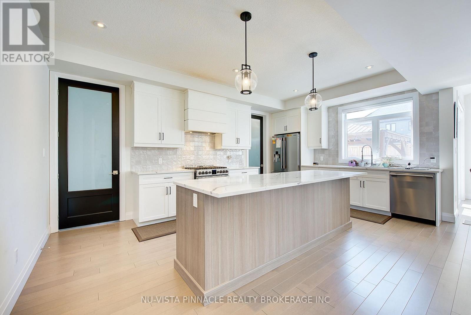 4091 Campbell Street N, London South, Ontario  N6P 0H5 - Photo 14 - X12829330