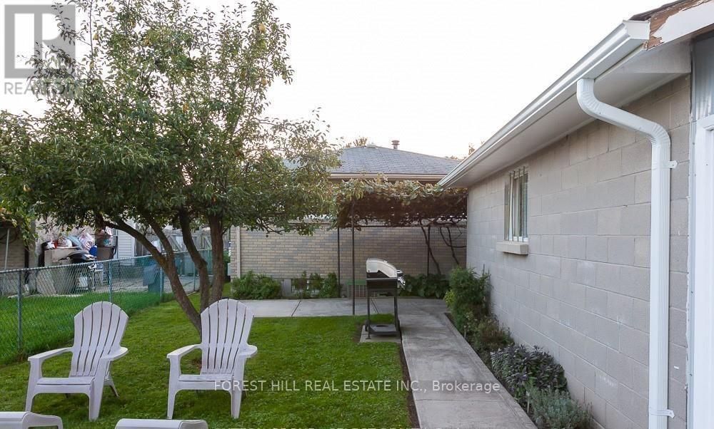 609 Millbank Drive, London South, Ontario  N6E 1Y6 - Photo 13 - X12829352