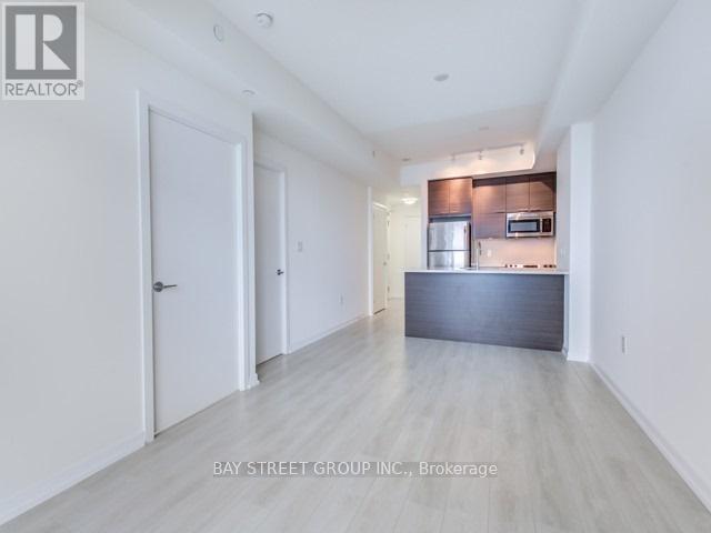 2001 - 66 Forest Manor Road, Toronto, Ontario  M2J 0B7 - Photo 10 - C12829332
