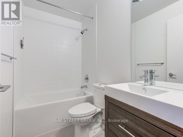 2001 - 66 Forest Manor Road, Toronto, Ontario  M2J 0B7 - Photo 14 - C12829332