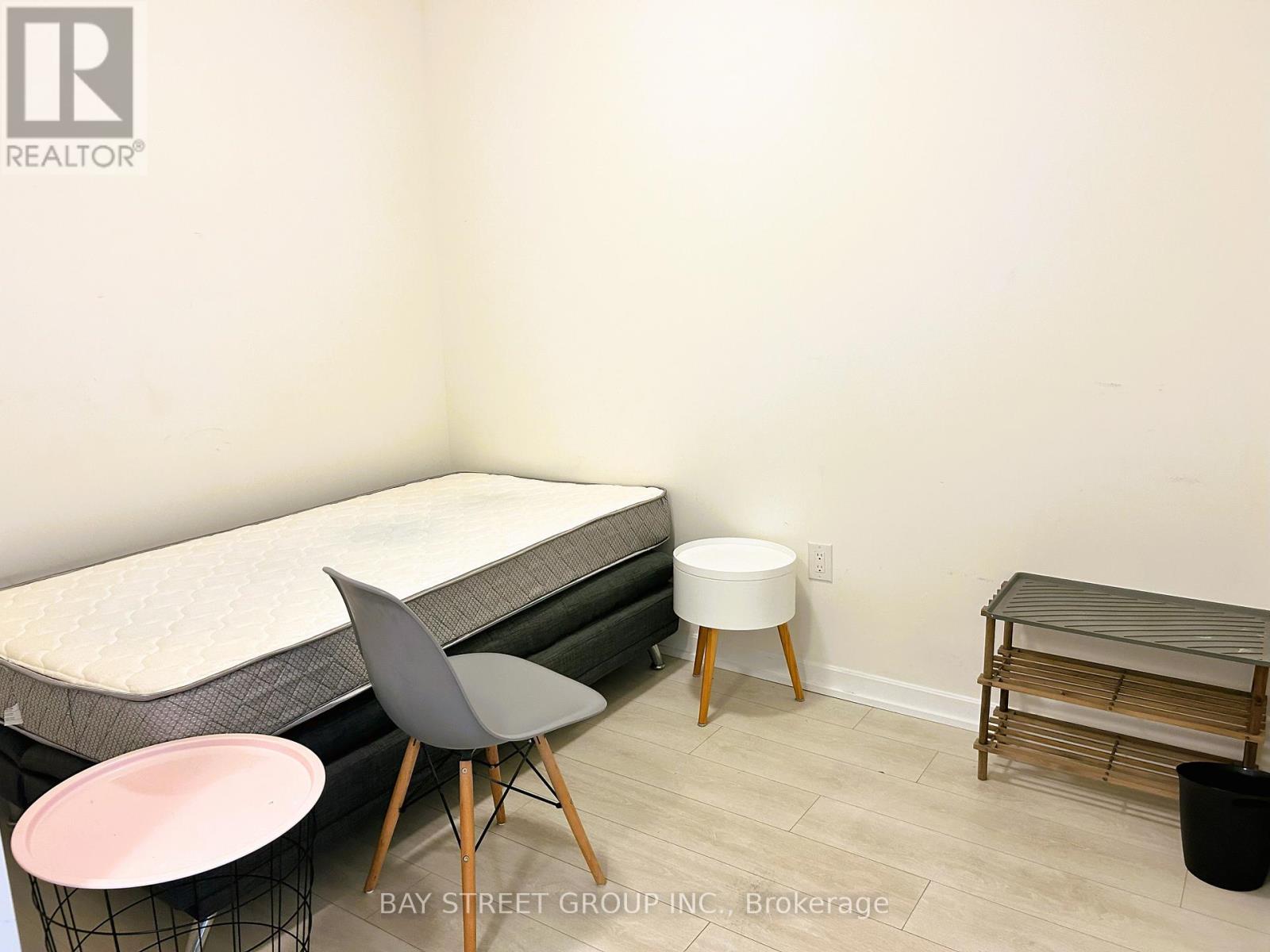 2001 - 66 Forest Manor Road, Toronto, Ontario  M2J 0B7 - Photo 39 - C12829332