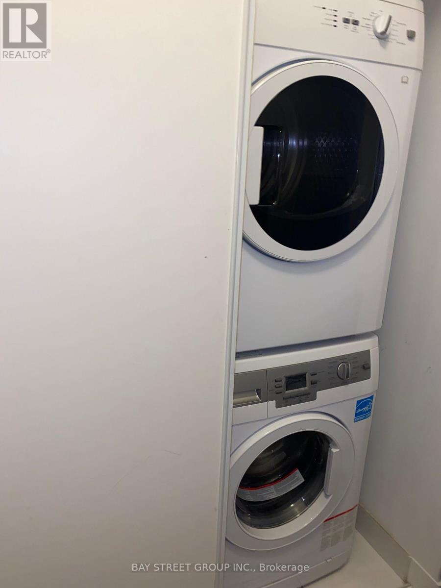 2108 - 57 St Joseph Street, Toronto, Ontario  M5S 0C5 - Photo 7 - C12829334