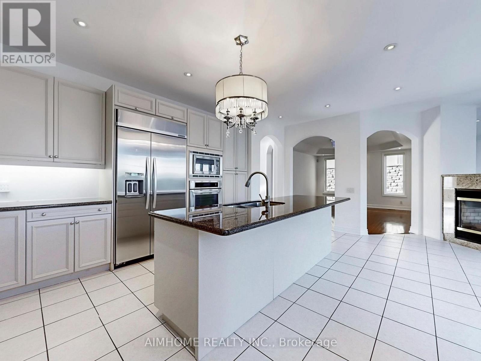 12 Sweet Valerie Court, Vaughan, Ontario  L6A 0C6 - Photo 12 - N12829346