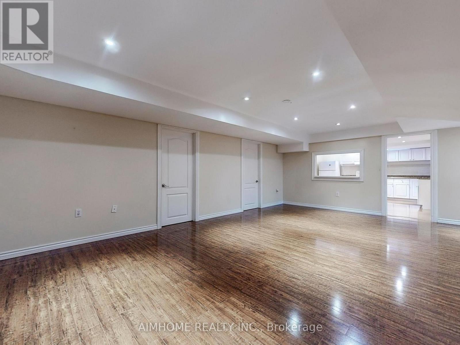 12 Sweet Valerie Court, Vaughan, Ontario  L6A 0C6 - Photo 40 - N12829346