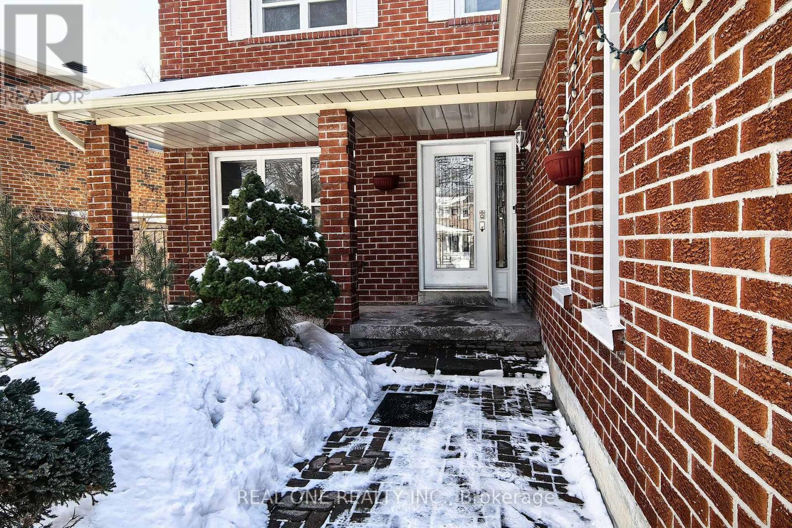 29 Hemlock Drive, Markham, Ontario  L3P 4M5 - Photo 6 - N12829360