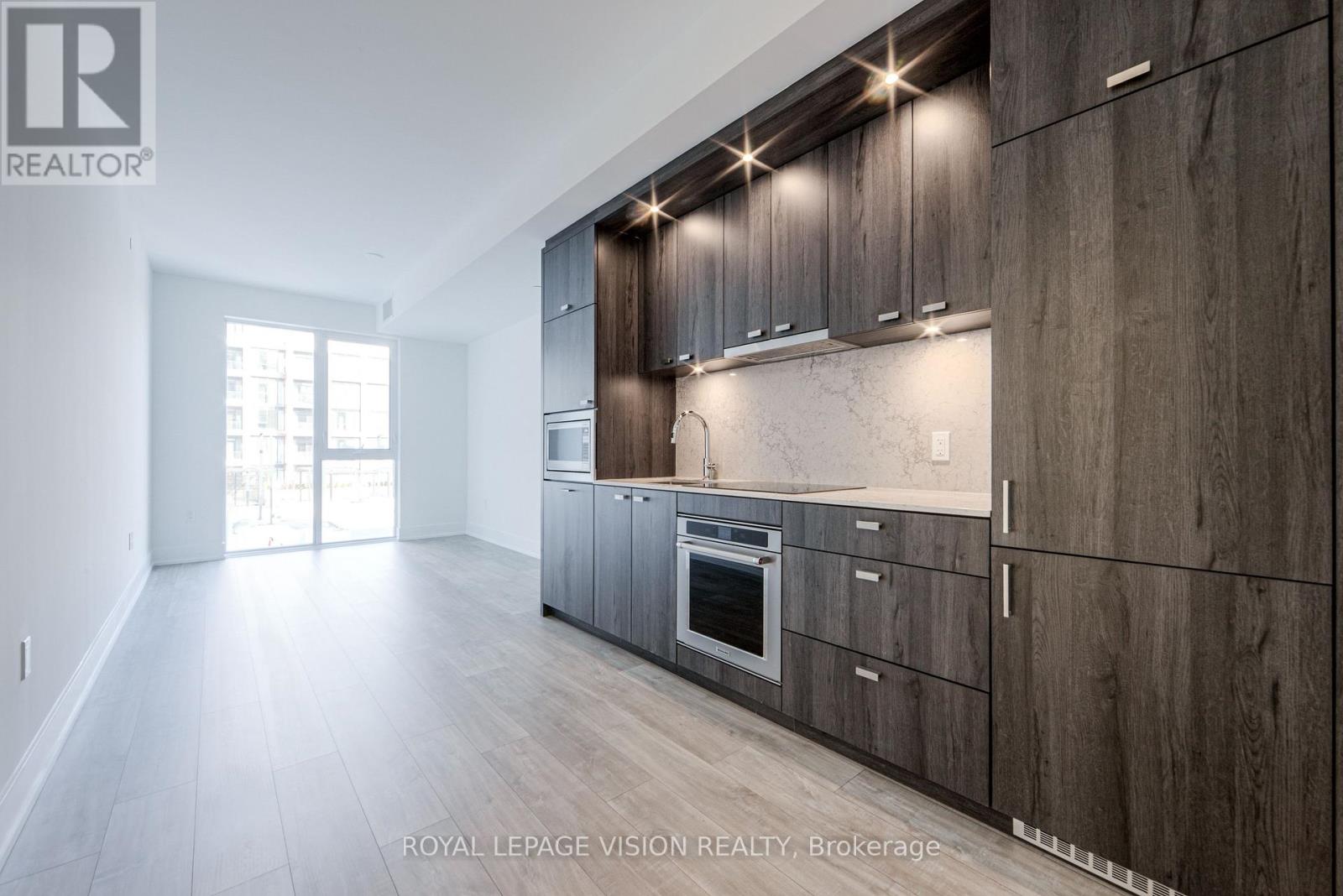 340 - 858 Dupont Street, Toronto, Ontario  M6G 0C1 - Photo 2 - W12829340