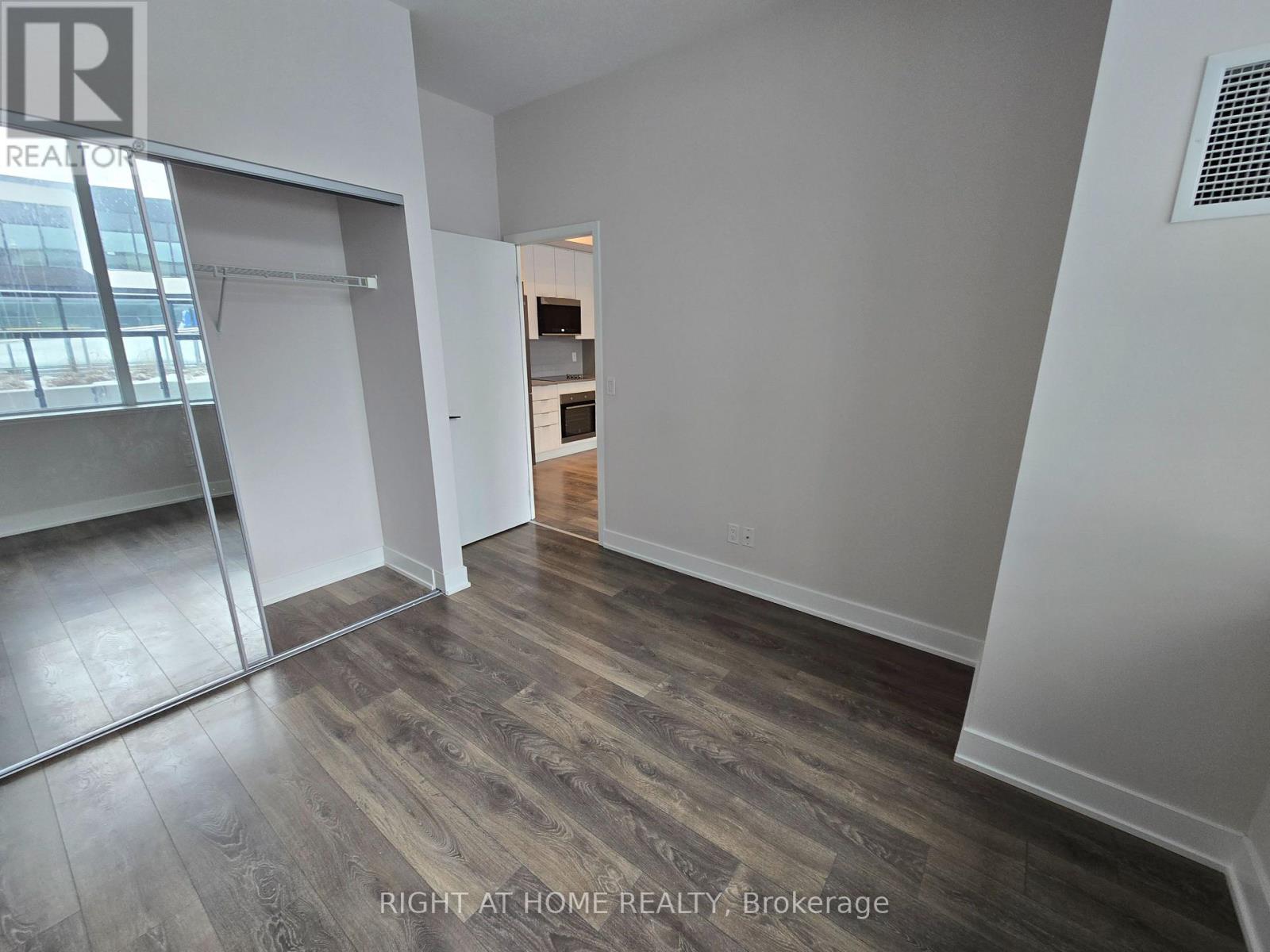 354 - 2485 Taunton Road W, Oakville, Ontario  L6H 3R8 - Photo 22 - W12829354