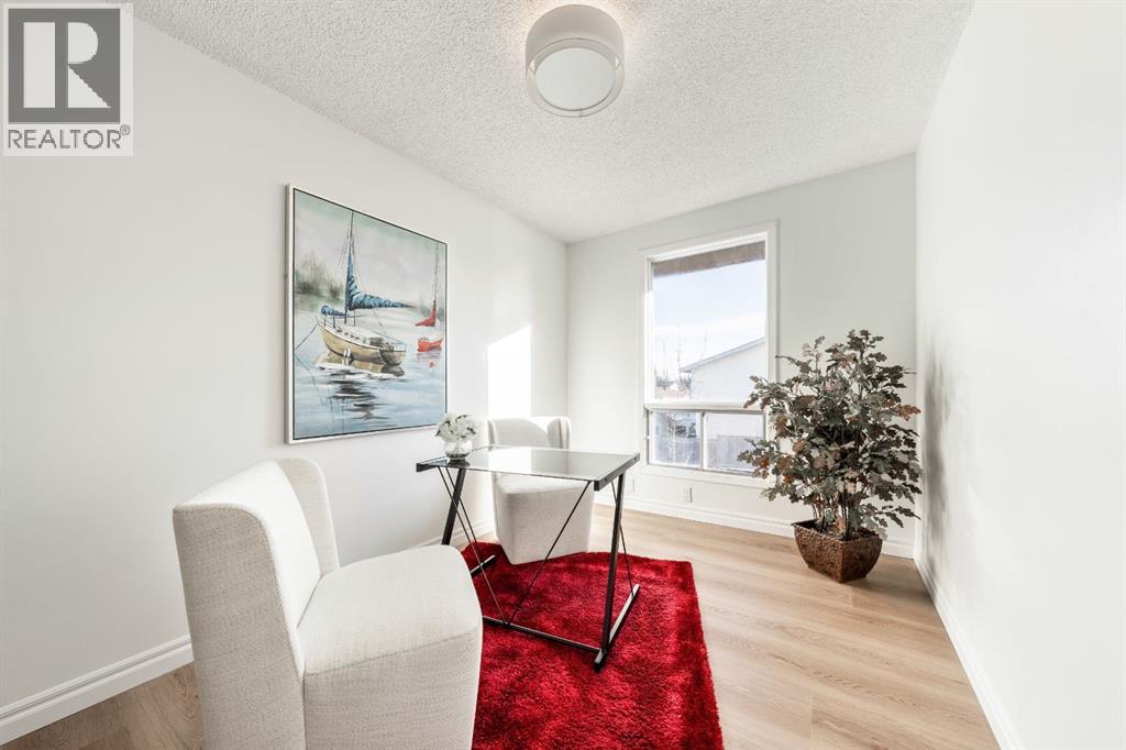 2213 Woodview Drive Sw, Calgary, Alberta  T2W 3N9 - Photo 16 - A2287944