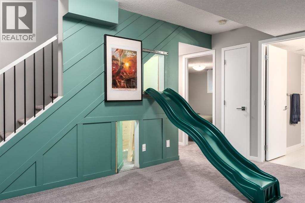 21 West Grove Mews Sw, Calgary, Alberta  T3H 2B1 - Photo 37 - A2288403