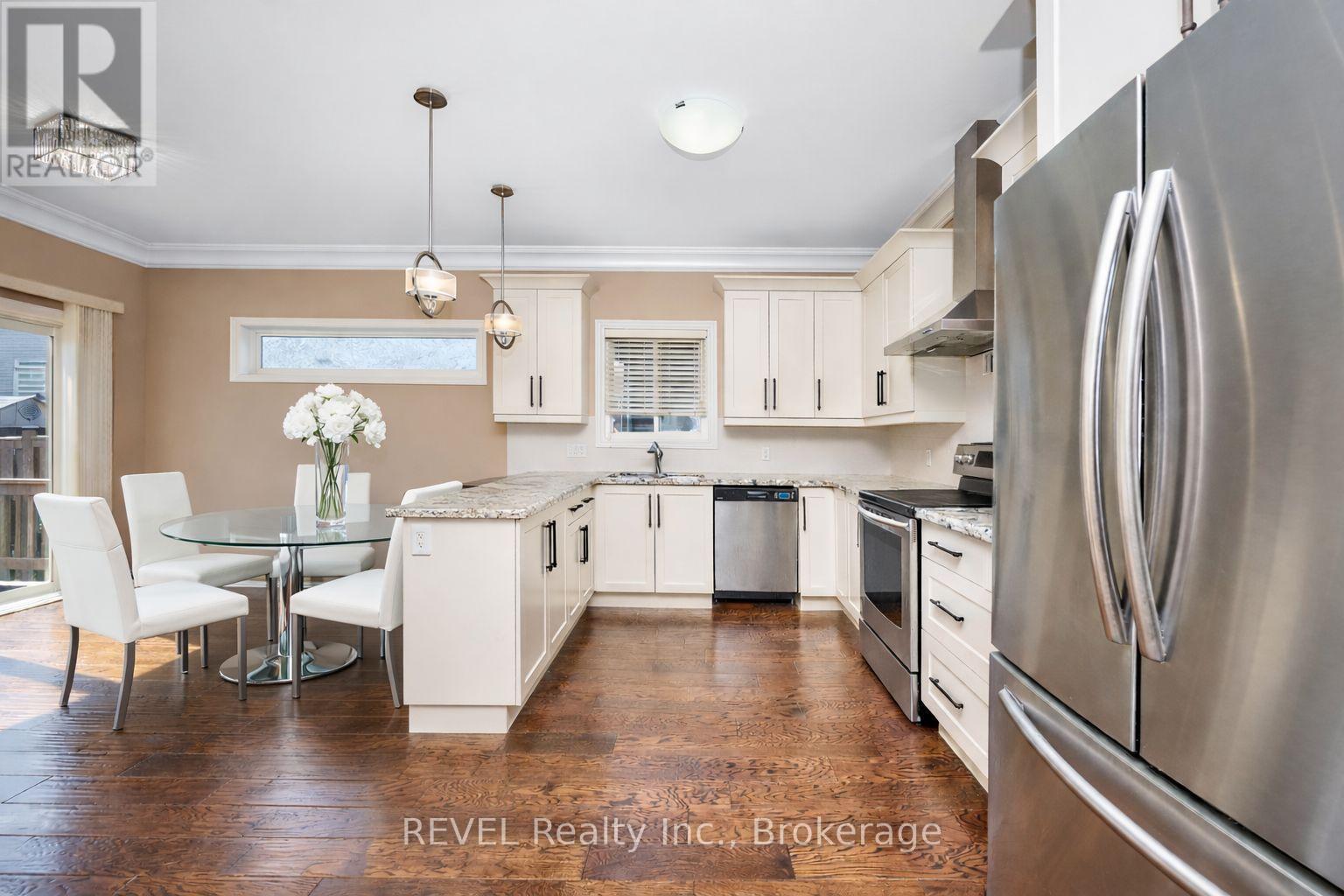 8446 Jennifer Crescent, Niagara Falls, Ontario  L2H 0J3 - Photo 5 - X12829368