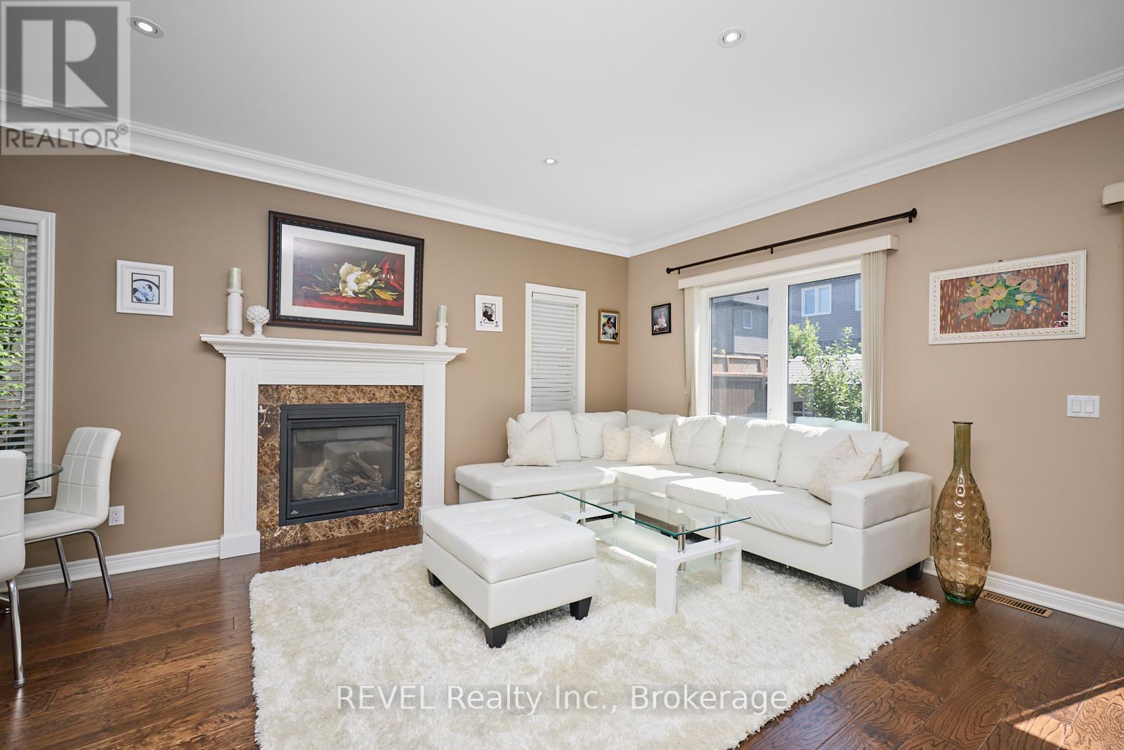 8446 Jennifer Crescent, Niagara Falls, Ontario  L2H 0J3 - Photo 8 - X12829368