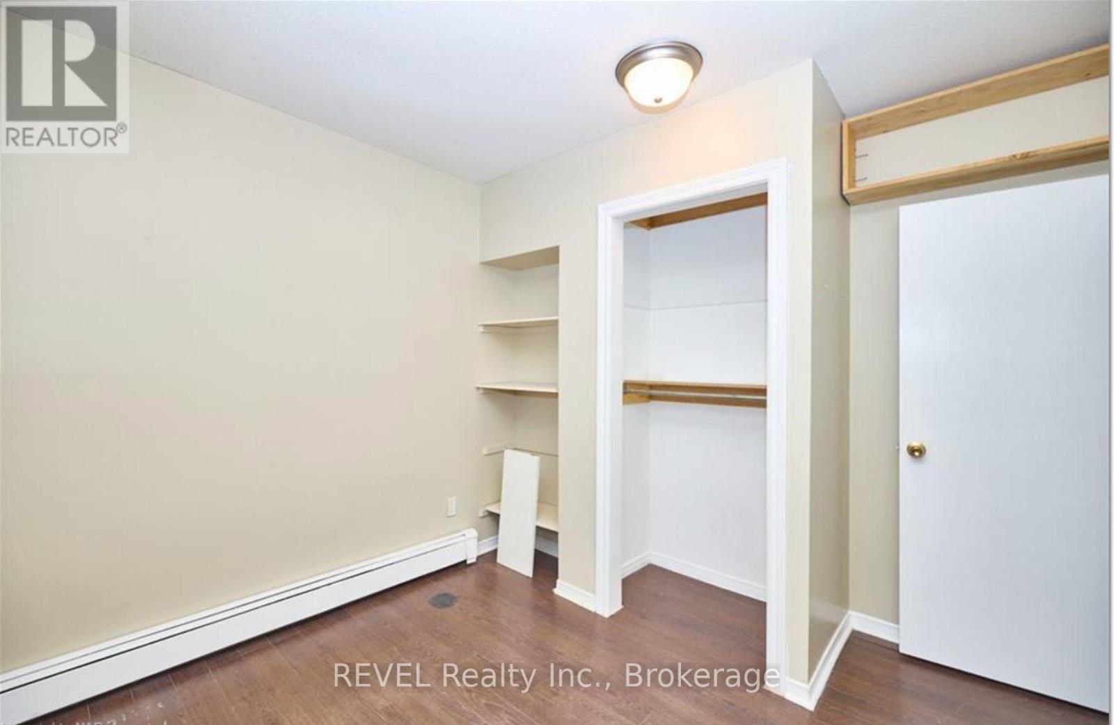 8 Pelham Road, St. Catharines, Ontario  L2S 1P9 - Photo 8 - X12829370