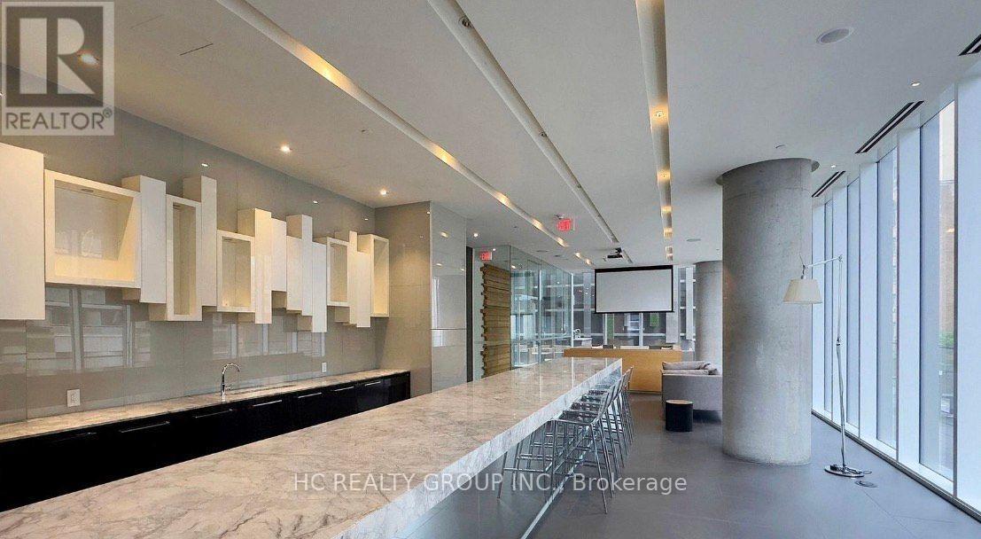 2303 - 15 Grenville Street, Toronto, Ontario  M4Y 0B9 - Photo 12 - C12829366