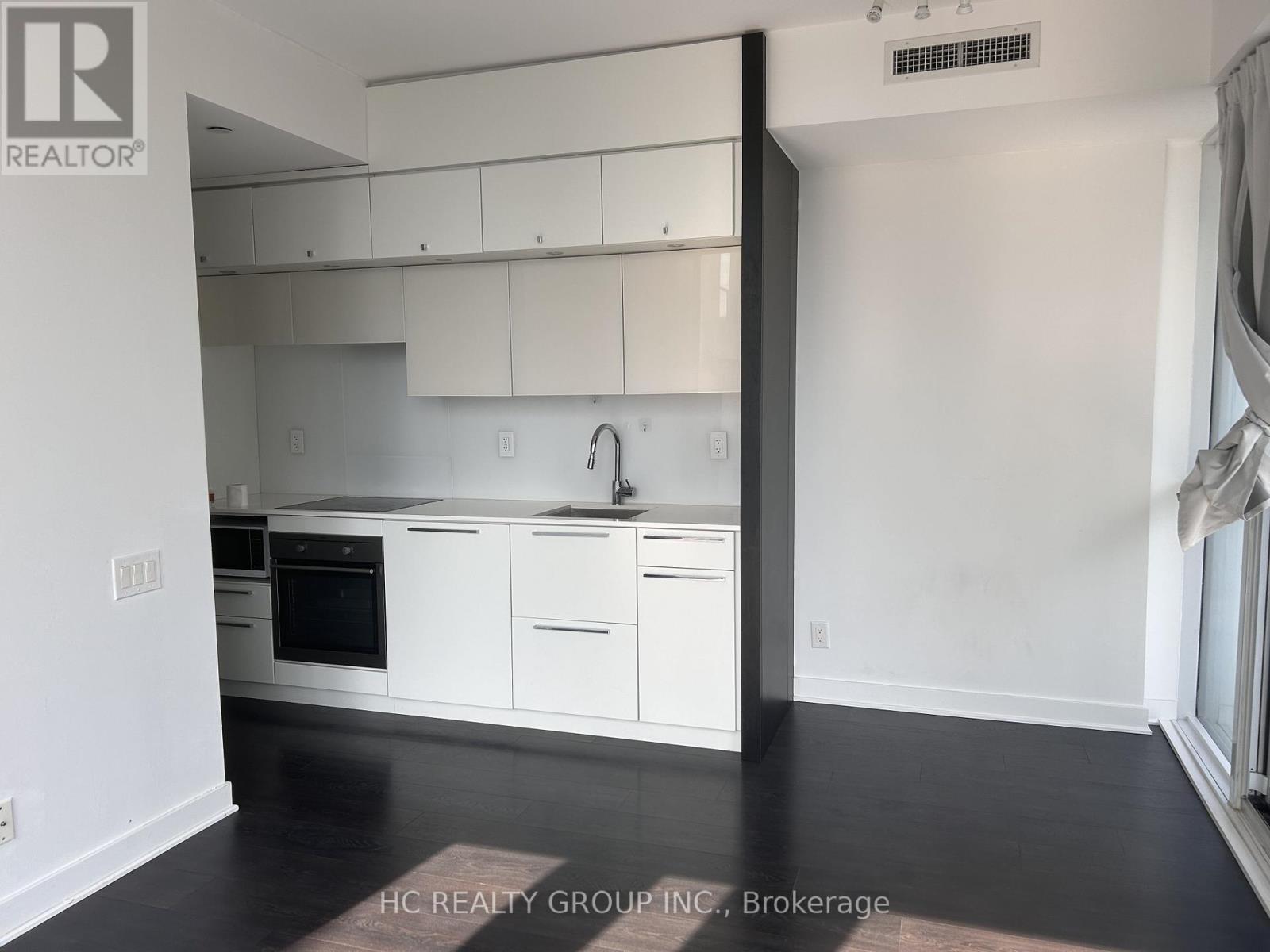 2303 - 15 Grenville Street, Toronto, Ontario  M4Y 0B9 - Photo 8 - C12829366