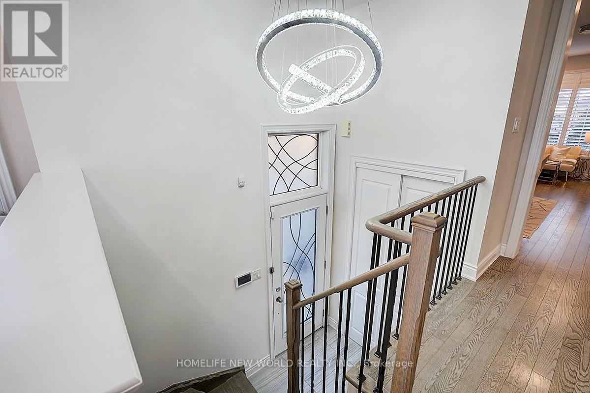 107 Beechborough Crescent, East Gwillimbury, Ontario  L9N 0N9 - Photo 24 - N12829378