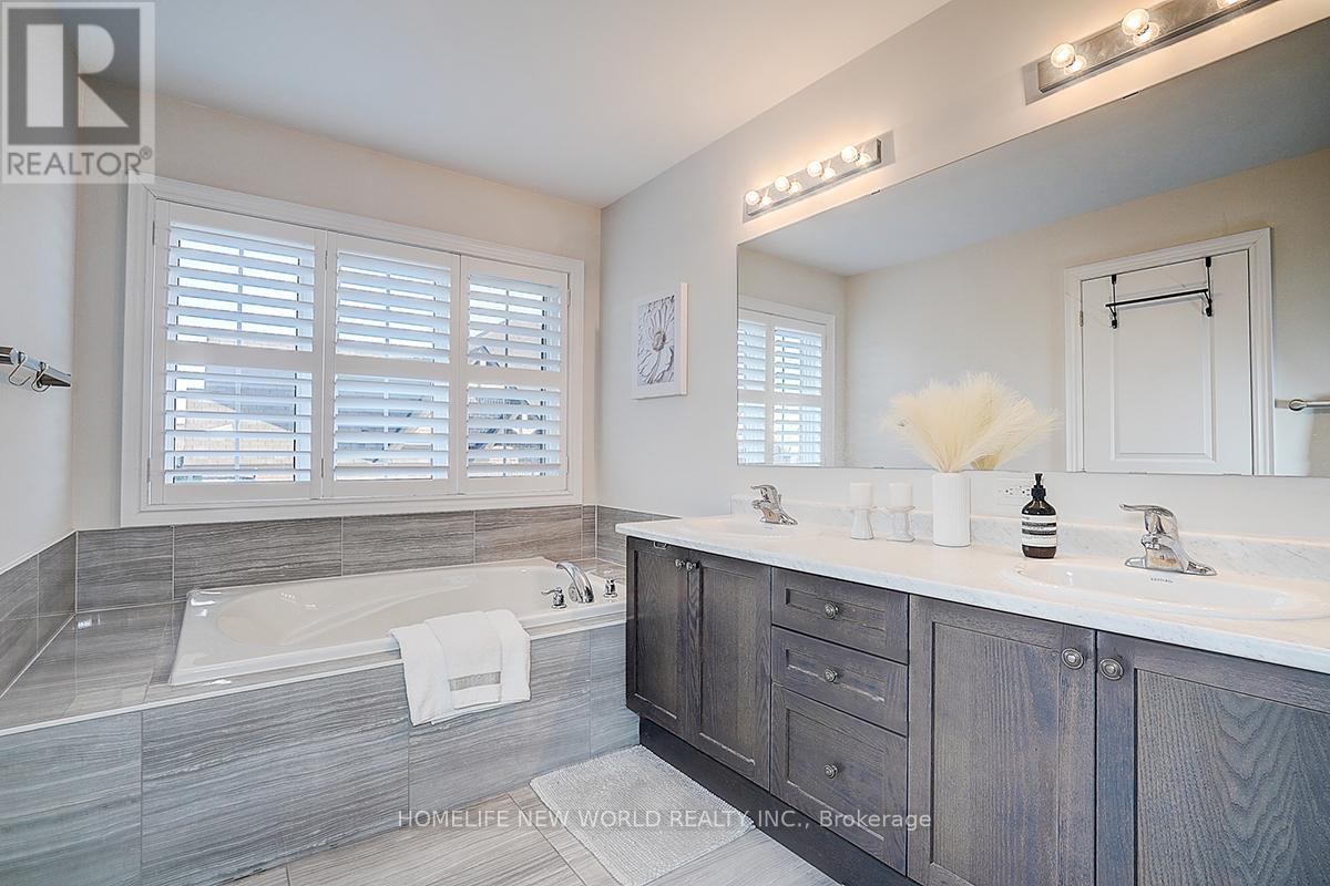 107 Beechborough Crescent, East Gwillimbury, Ontario  L9N 0N9 - Photo 38 - N12829378