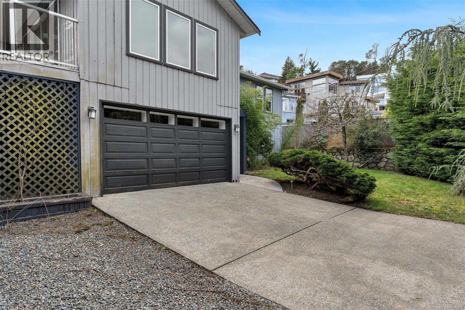 711 Bexhill Rd, Colwood, British Columbia  V9C 3P9 - Photo 3 - 1026374