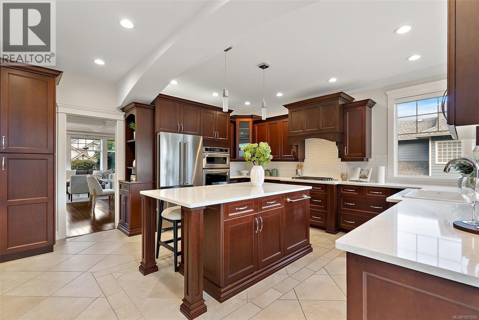 4973 La Quinta Pl, Saanich, British Columbia V8Y 3G9 - Photo 15 - 1027059