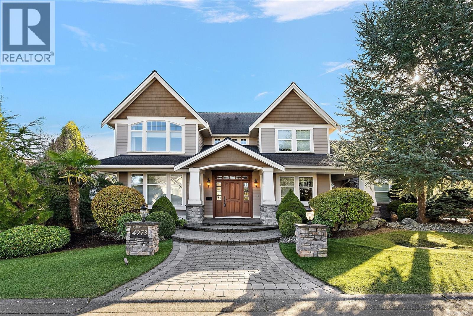 4973 La Quinta Pl, Saanich, British Columbia