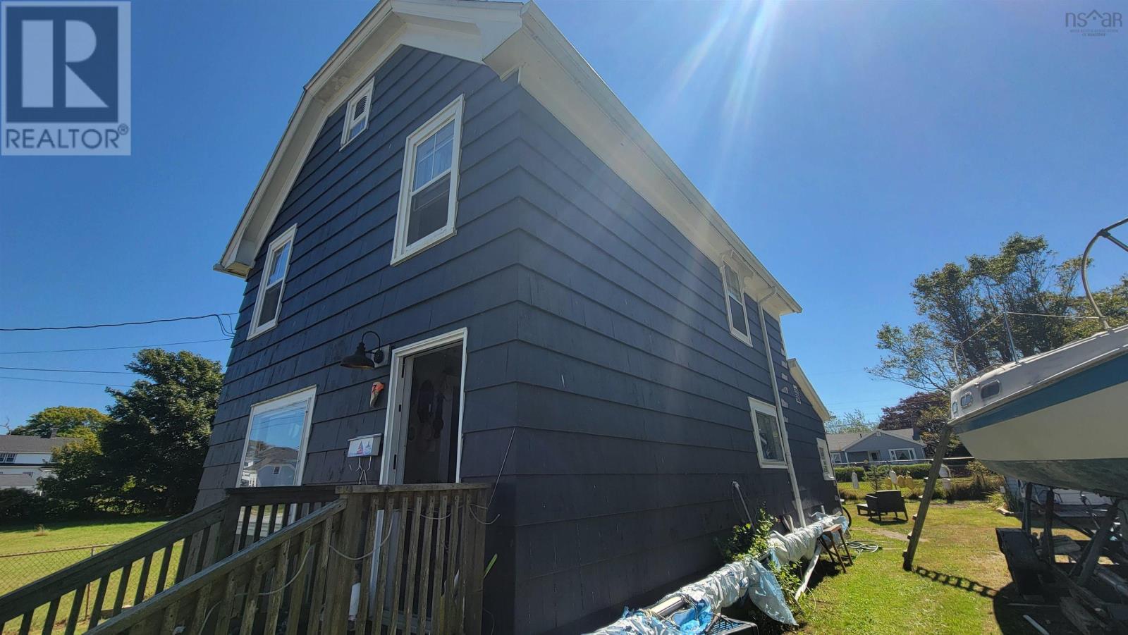 7 Butler Street, Yarmouth, Nova Scotia  B5A 3X7 - Photo 5 - 202521904