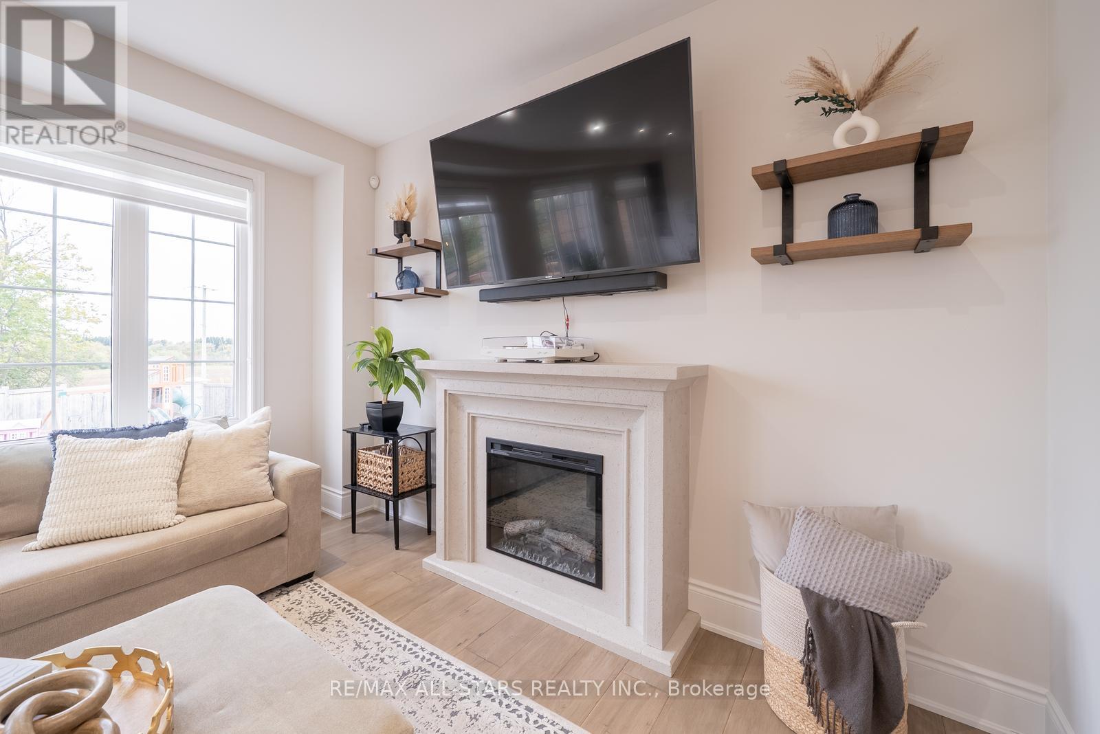 58 Boundary Boulevard, Whitchurch-Stouffville, Ontario  L4A 4W2 - Photo 21 - N12800994