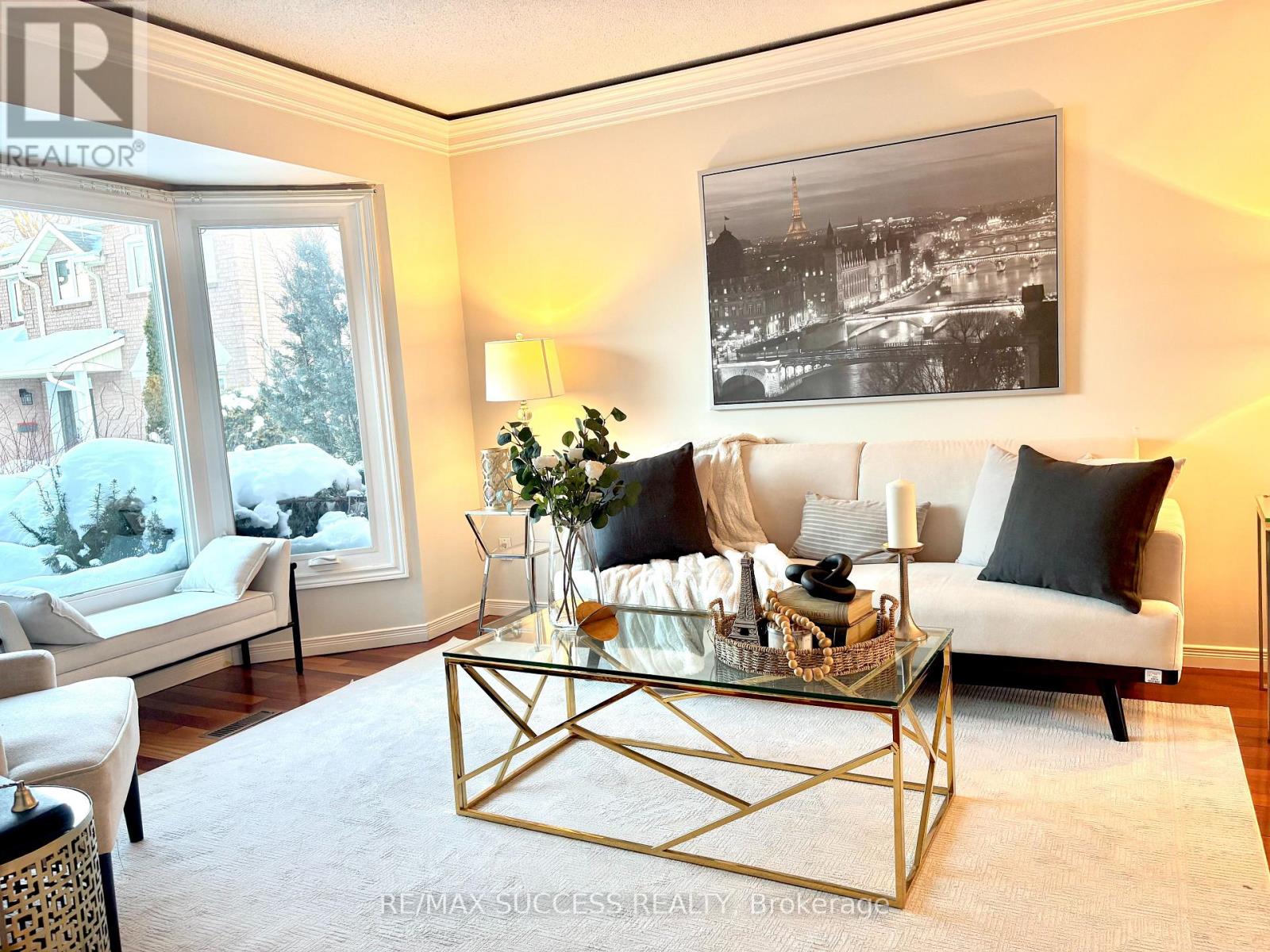 6643 Mockingbird Lane, Mississauga, Ontario  L5N 5K2 - Photo 6 - W12745578