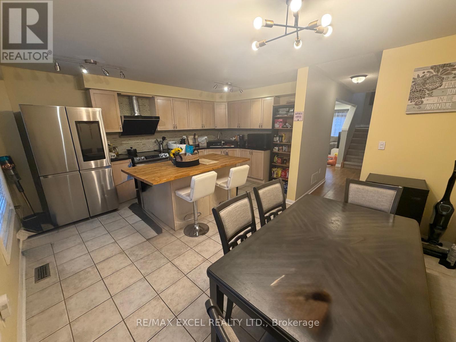 161 - 5980 Whitehorn Avenue, Mississauga, Ontario  L5V 2Y3 - Photo 6 - W12597094