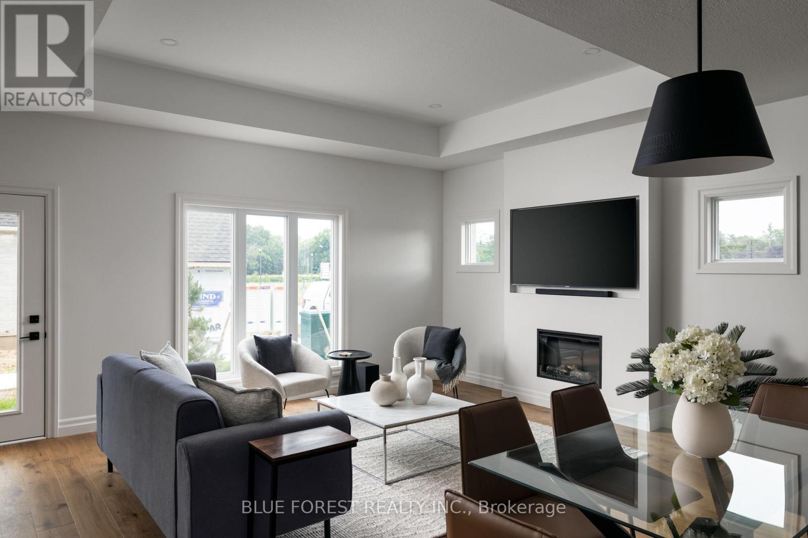 321 Harvest Lane, Thames Centre, Ontario  N0L 1G2 - Photo 7 - X12829406