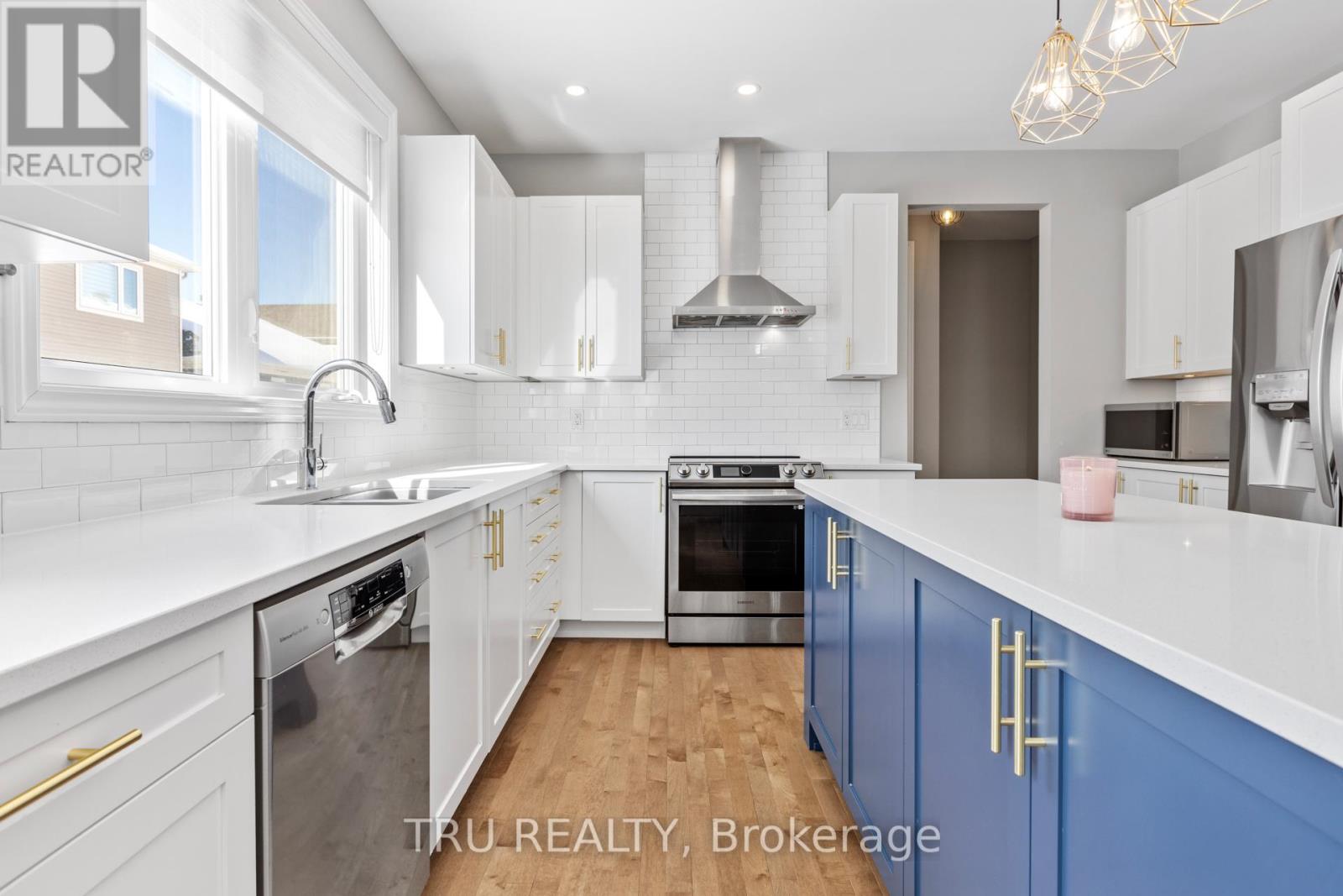 34 Coppermine Street, Ottawa, Ontario  K2J 6P7 - Photo 14 - X12829394