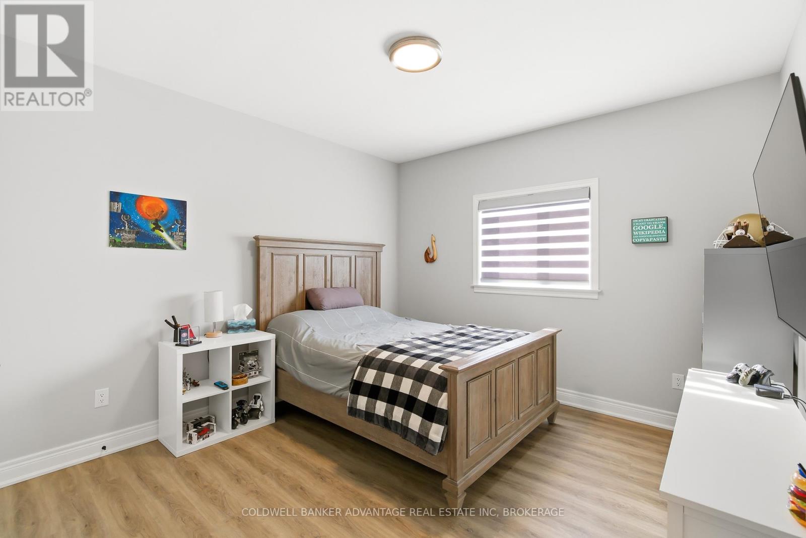 70 Renfield Street, Port Colborne, Ontario  L3K 0A7 - Photo 12 - X12829390