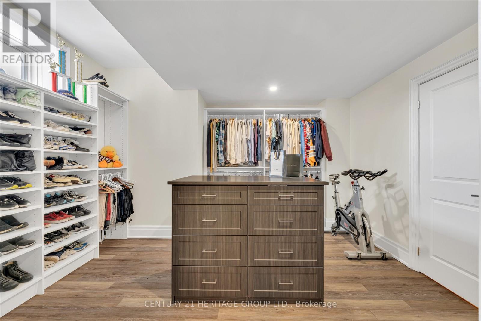 43 Sir Henry Court, King, Ontario  L7B 0P5 - Photo 49 - N12829396