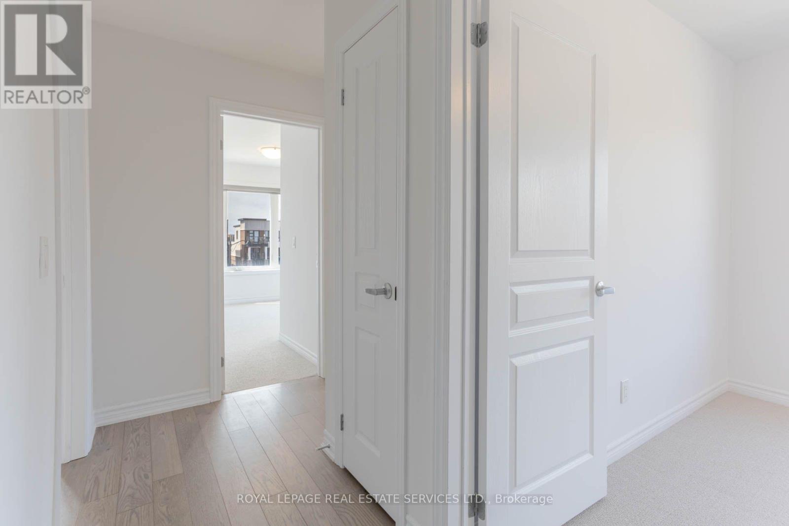 424 Rockwell Common, Oakville, Ontario  L6H 0R7 - Photo 15 - W12829392