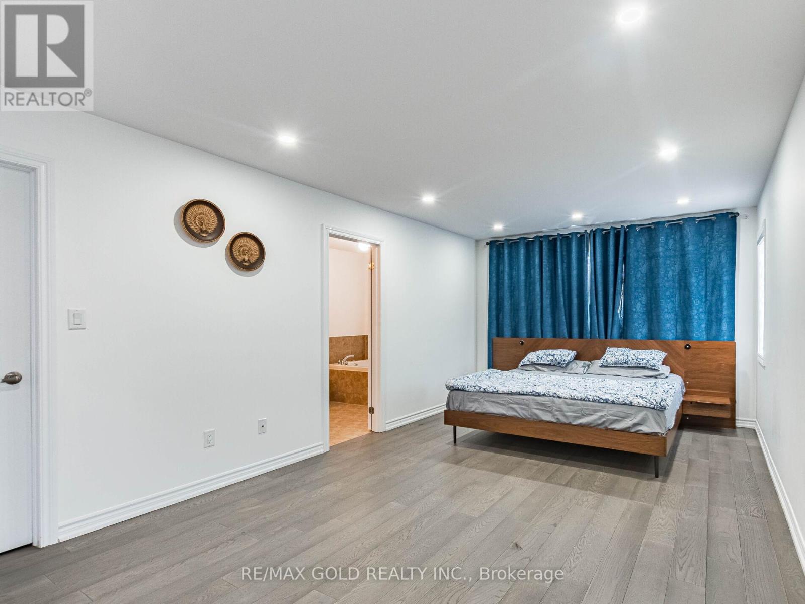 126 Kempenfelt Trail, Brampton, Ontario  L7A 3Y1 - Photo 21 - W12829408