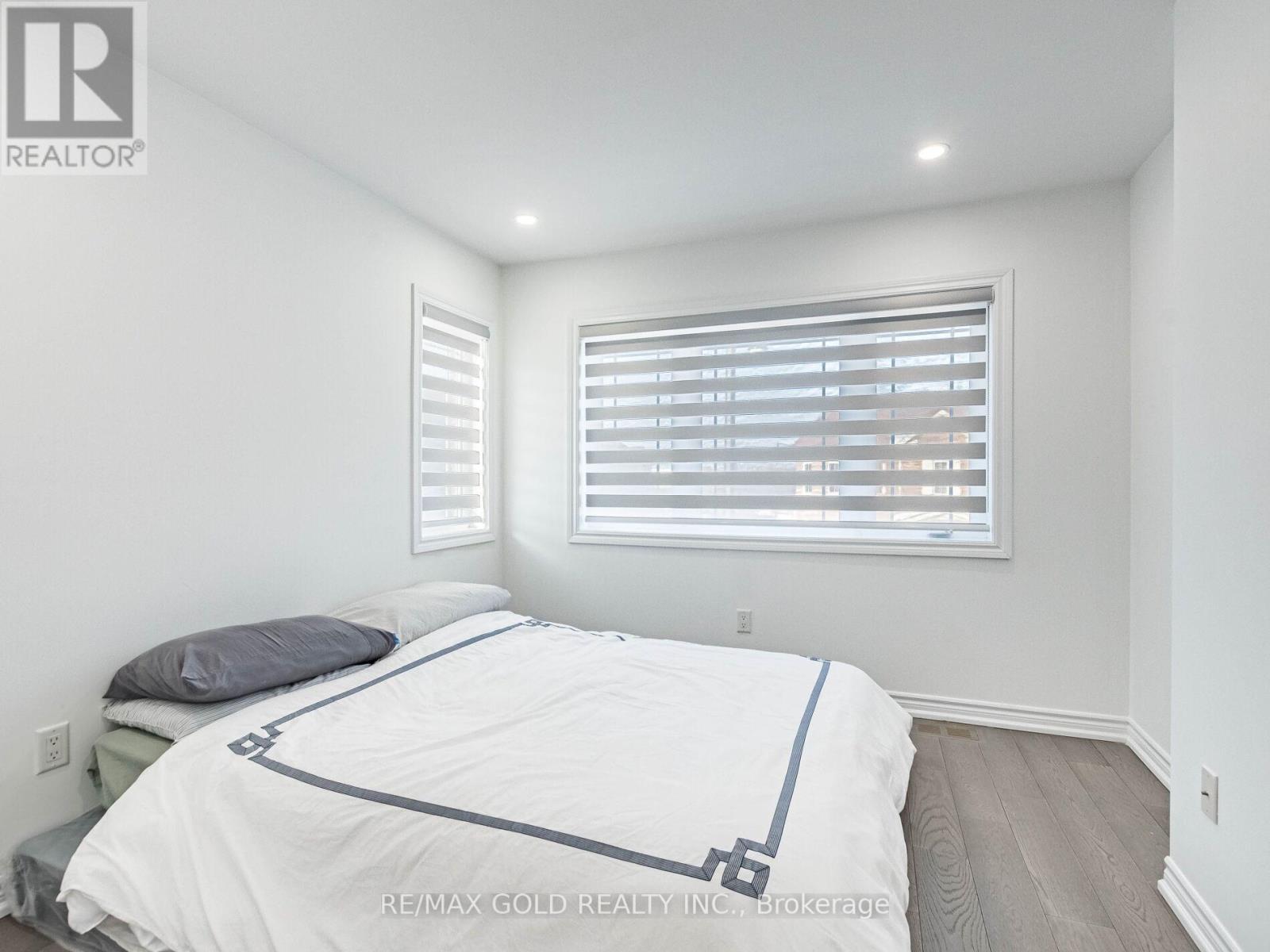 126 Kempenfelt Trail, Brampton, Ontario  L7A 3Y1 - Photo 25 - W12829408