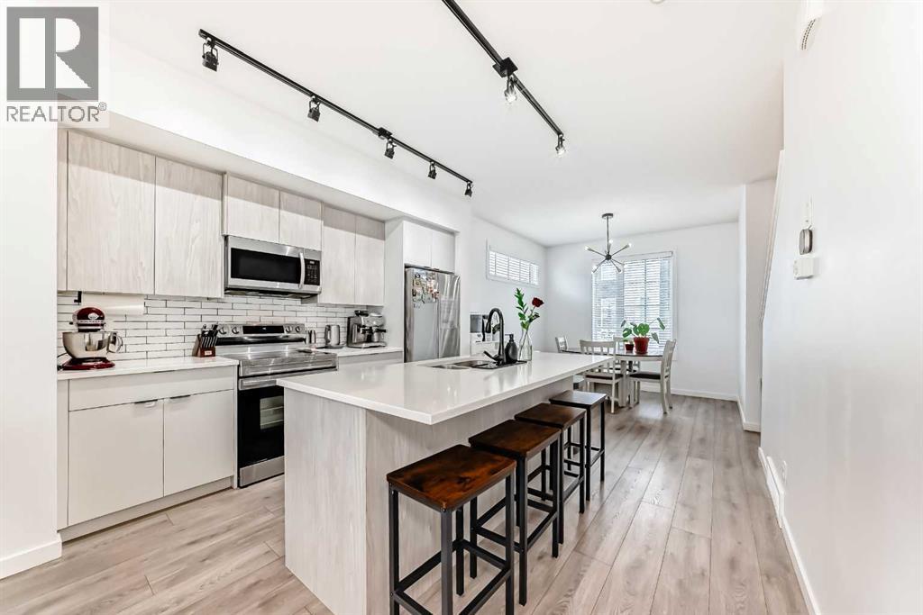 76 Walgrove Common Se, Calgary, Alberta  T2X 4C2 - Photo 3 - A2287175