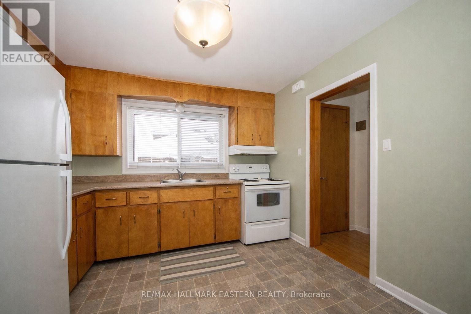 722 Chemong Road, Peterborough, Ontario  K9H 5Y9 - Photo 11 - X12828300