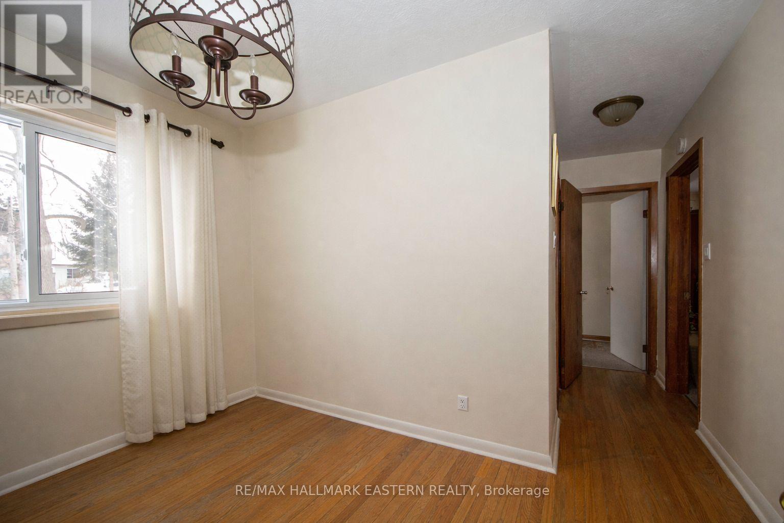 722 Chemong Road, Peterborough, Ontario  K9H 5Y9 - Photo 12 - X12828300