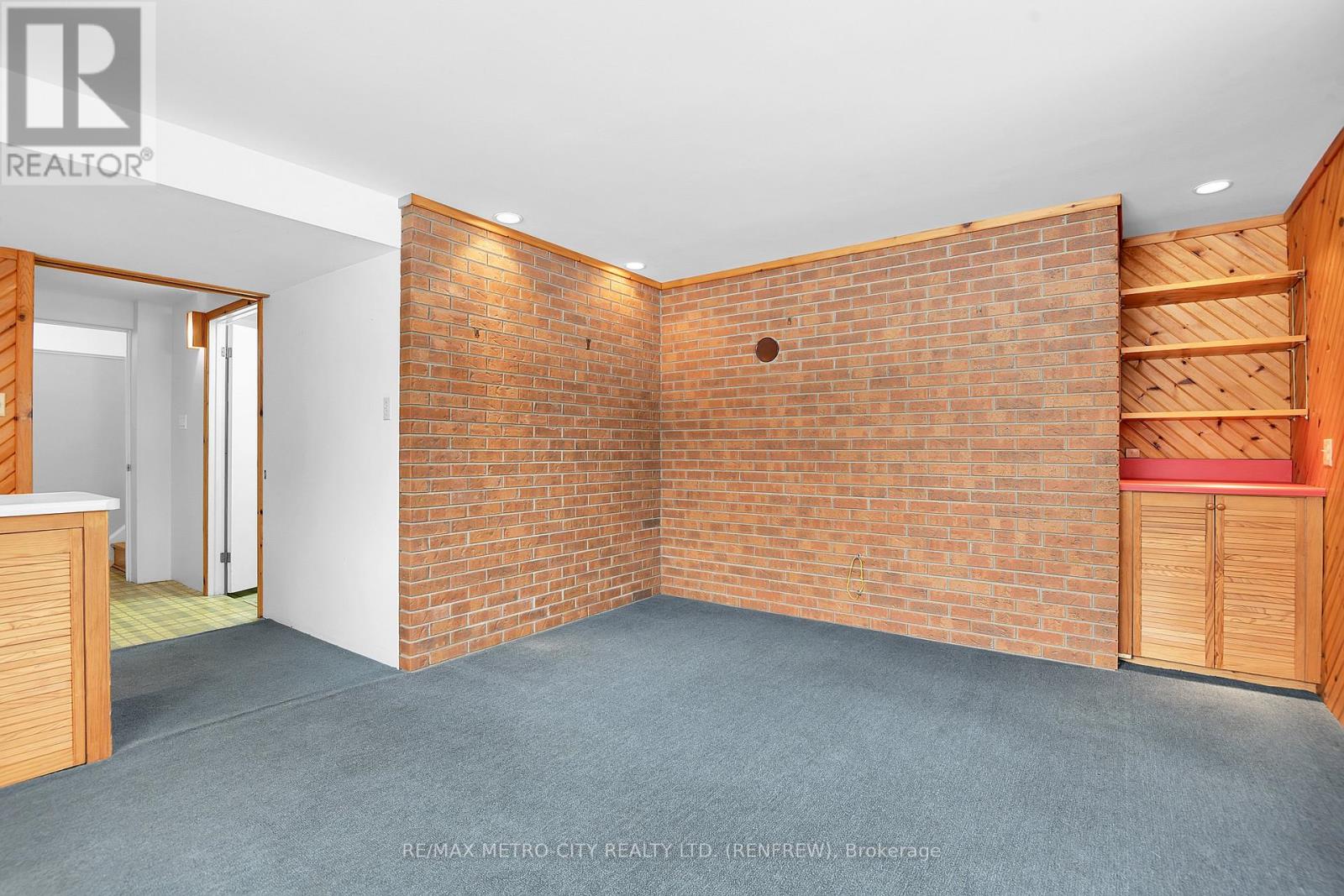 128 Burns Drive, Mcnab/braeside, Ontario  K0A 1G0 - Photo 27 - X12829420