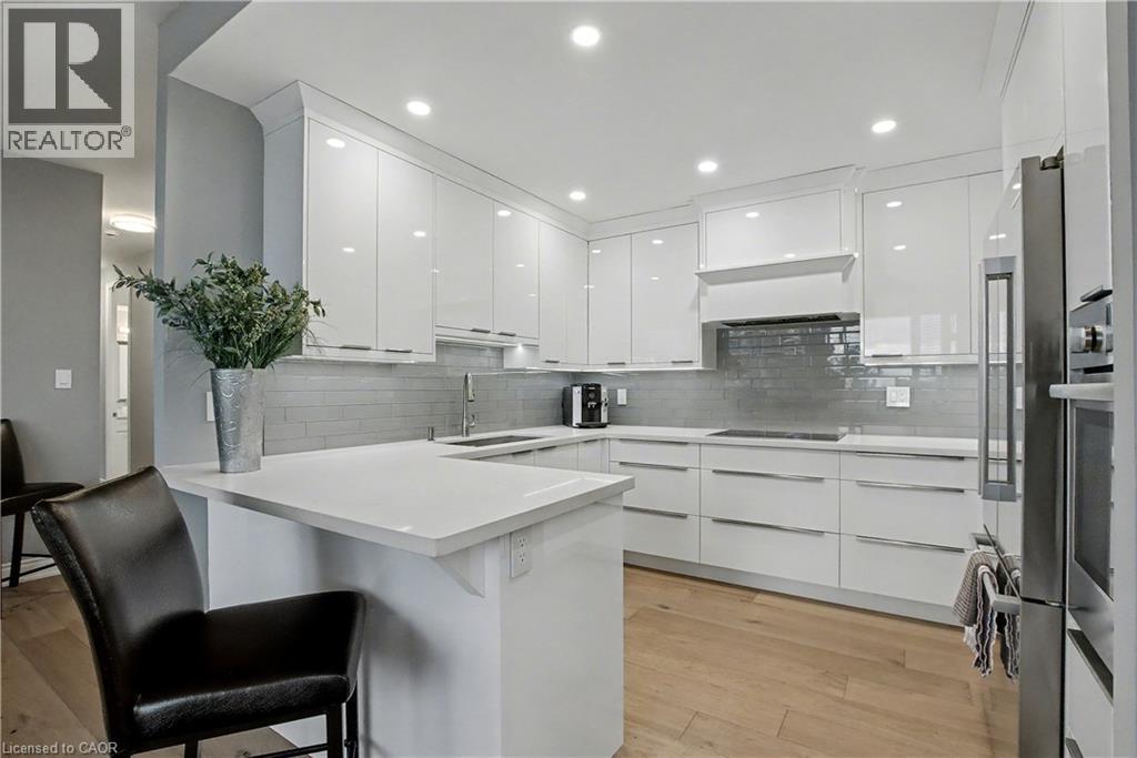 2121 Lakeshore Road Unit# 603, Burlington, Ontario  L7R 1C9 - Photo 9 - 40789730