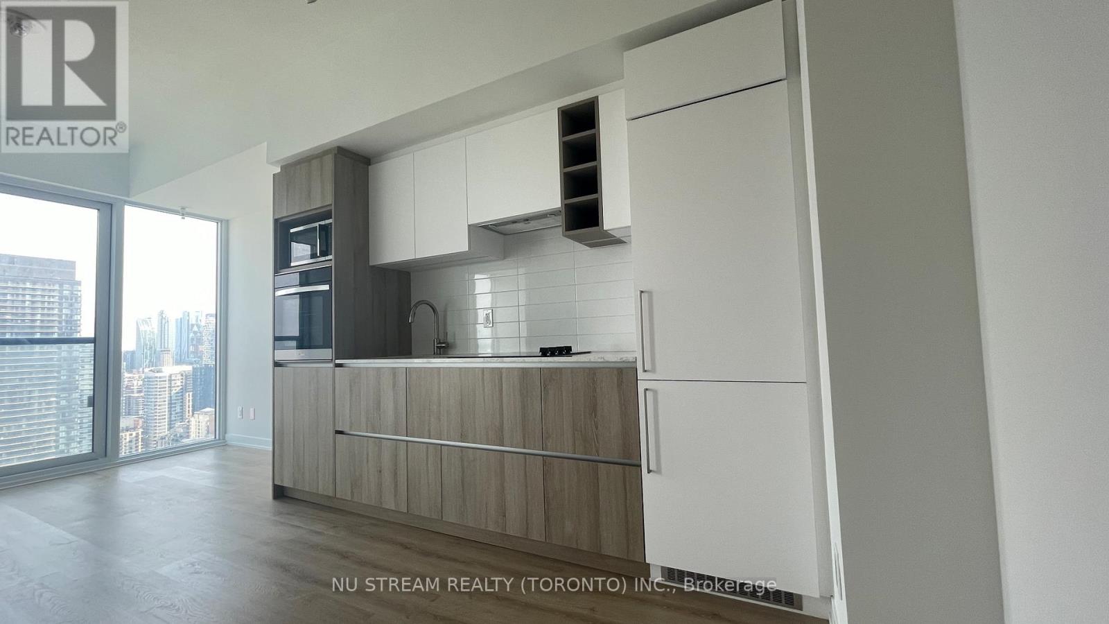 3517 - 319 Jarvis Street, Toronto, Ontario  M5B 0C8 - Photo 4 - C12829412