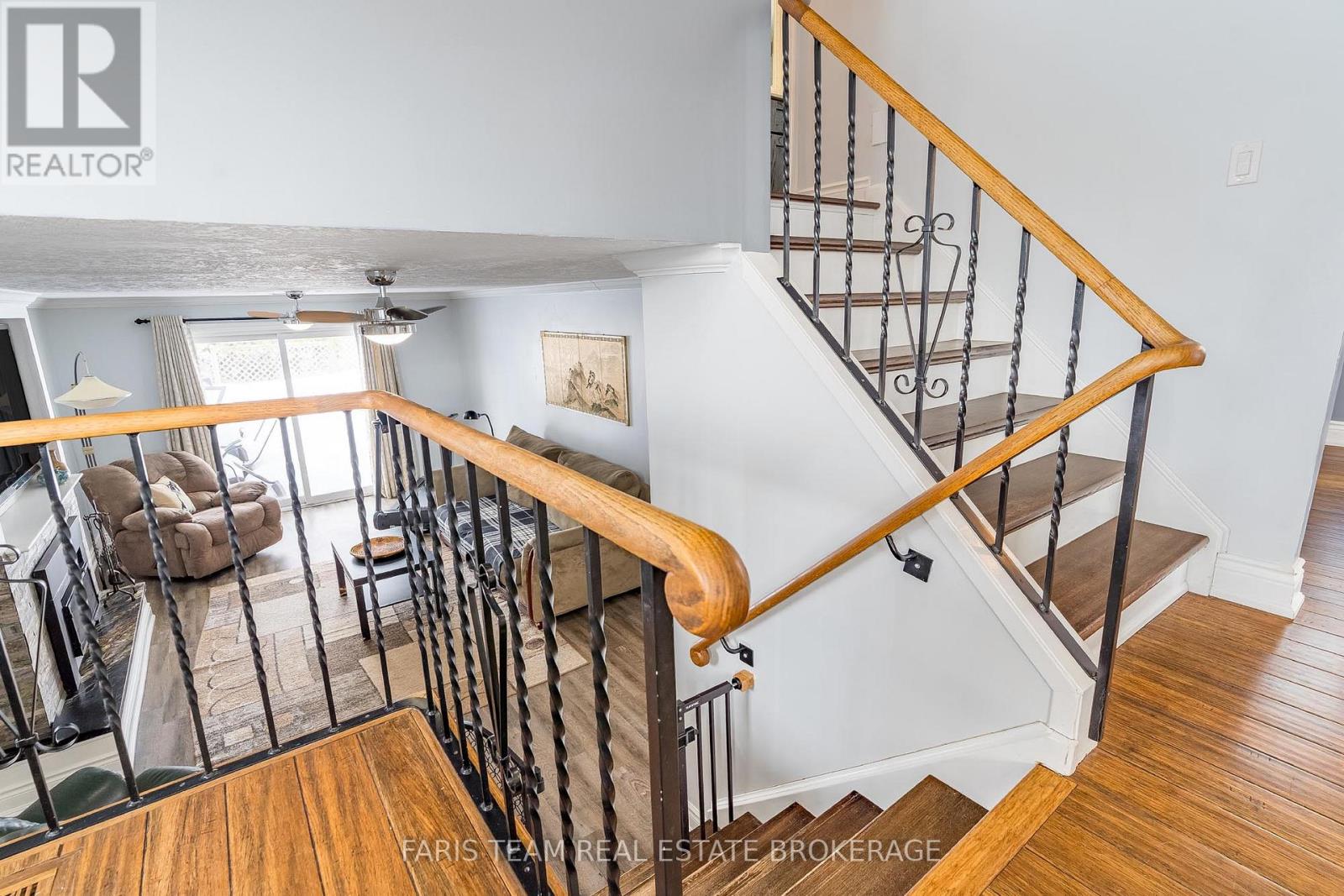 10 Davies Crescent, Barrie, Ontario  L4M 2M3 - Photo 21 - S12829418