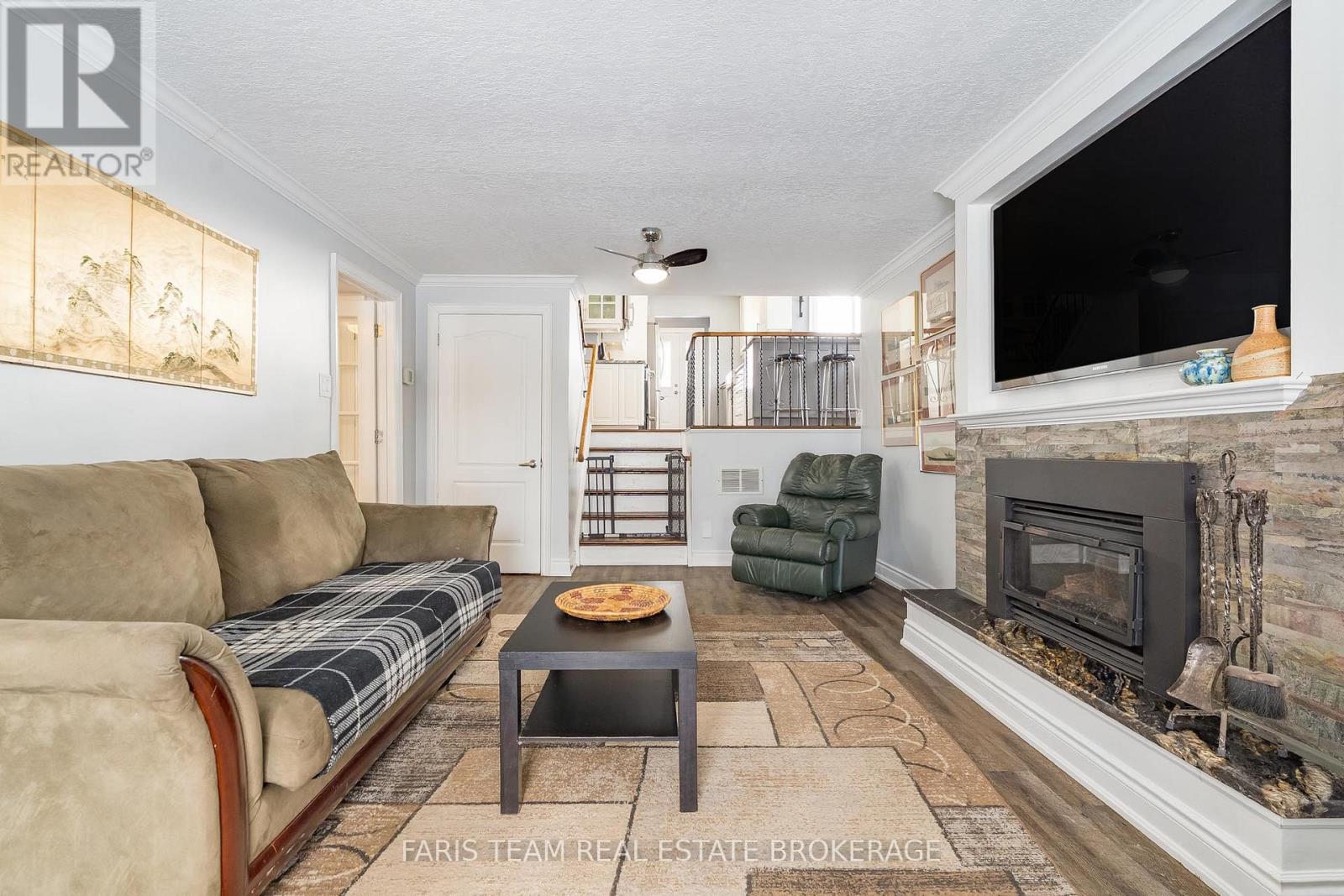 10 Davies Crescent, Barrie, Ontario  L4M 2M3 - Photo 24 - S12829418