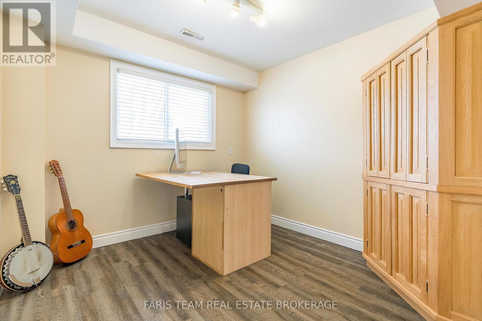 10 Davies Crescent, Barrie, Ontario  L4M 2M3 - Photo 25 - S12829418