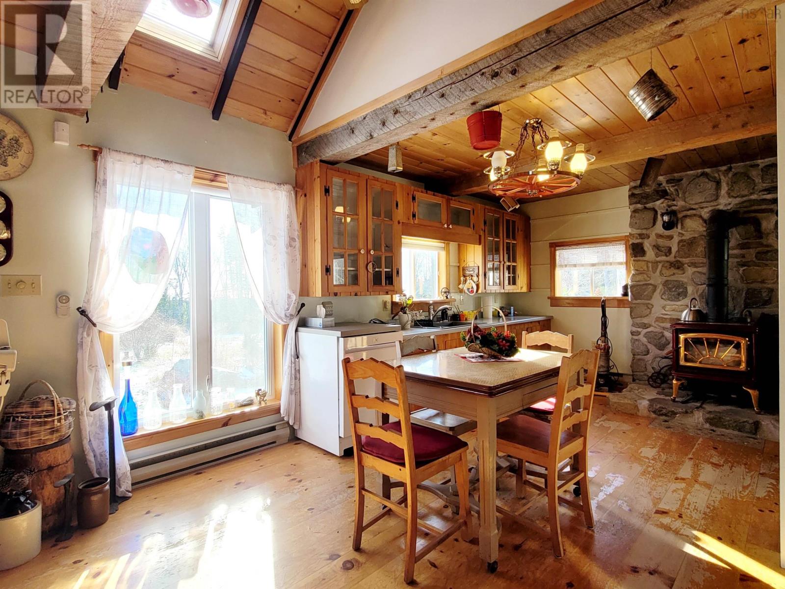 1214 Old Port Mouton Road, White Point, Nova Scotia  B0T 1G0 - Photo 12 - 202603546