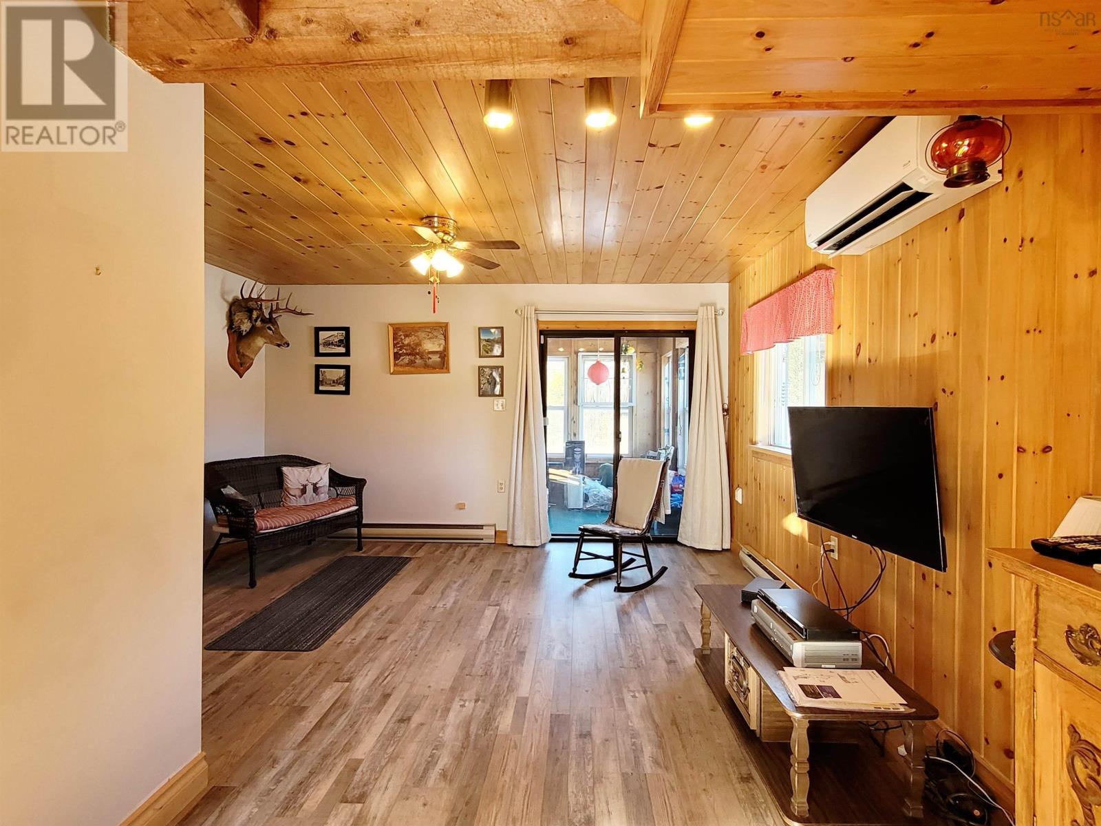 1214 Old Port Mouton Road, White Point, Nova Scotia  B0T 1G0 - Photo 13 - 202603546