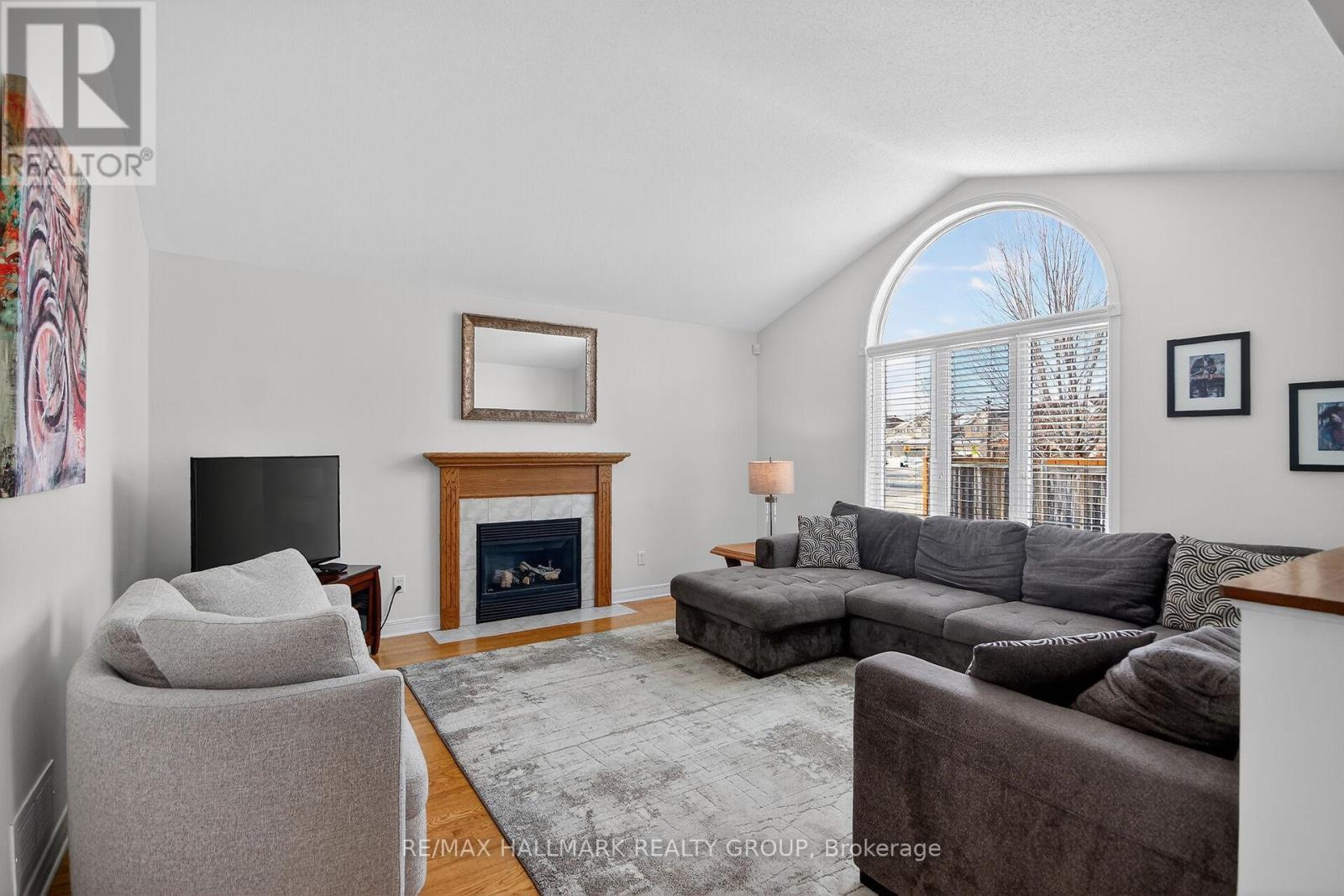 1 Catterick Crescent, Ottawa, Ontario  K2K 3M5 - Photo 12 - X12828760