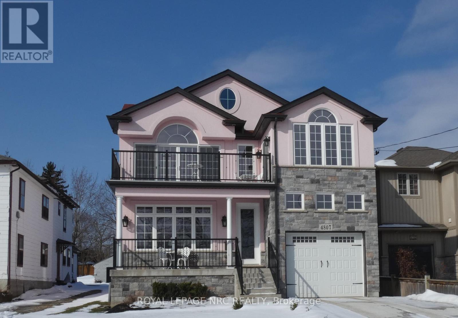 4807 ZIMMERMAN AVENUE, Niagara Falls, Ontario
