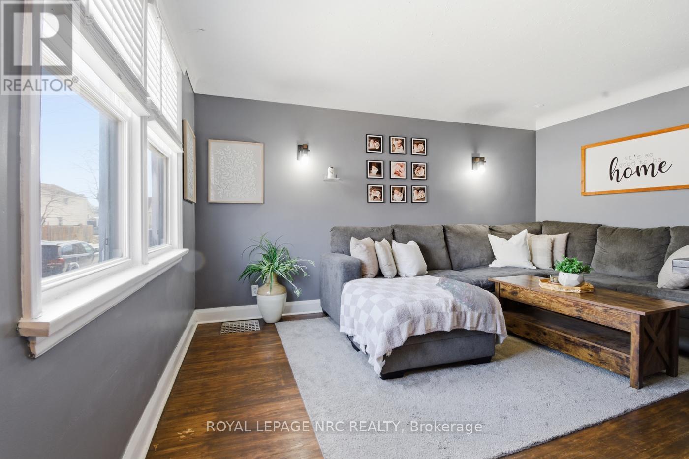 65 St George Street, St. Catharines, Ontario  L2M 5P5 - Photo 4 - X12829430